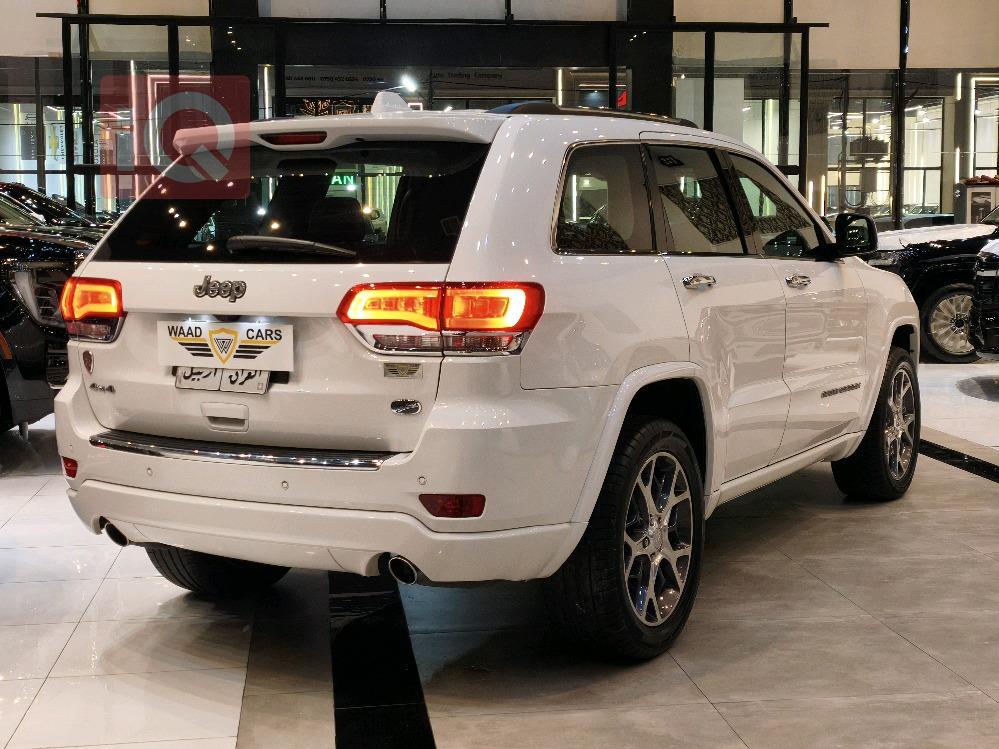 جيب جراند شيروكي